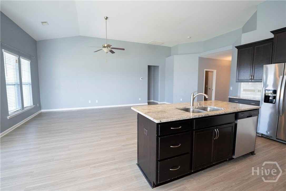 190 Brickhill Cir - Photo 5 of 21