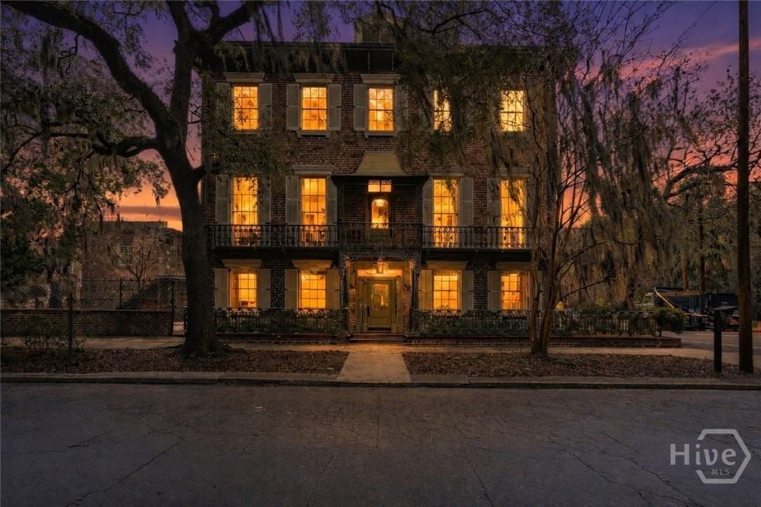 124 E Mcdonough St Unit 100 #100 - Photo 3 of 25