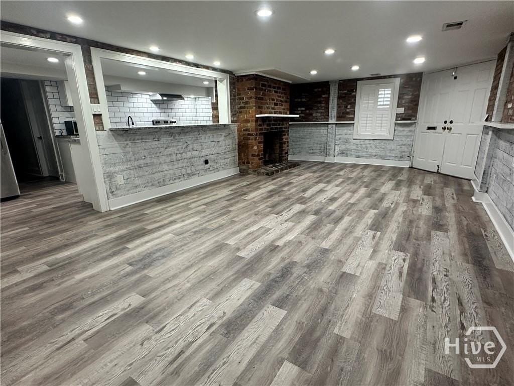 40 Price St - Photo 4 of 15