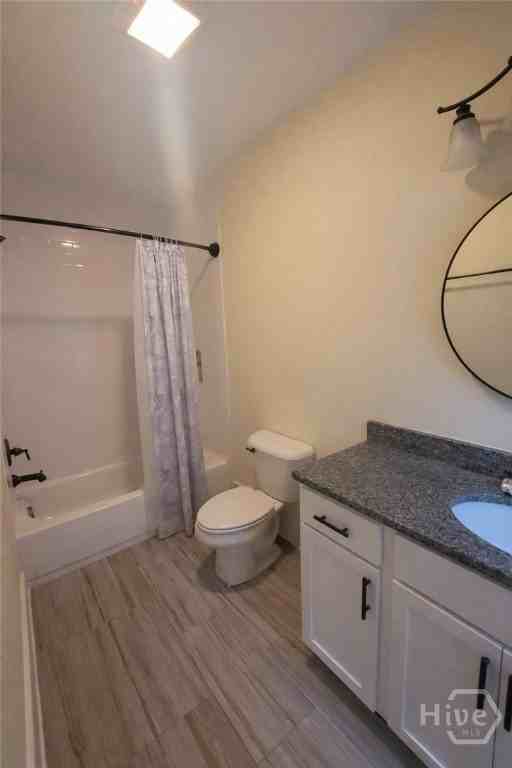 602 E 34th St - Photo 7 of 12