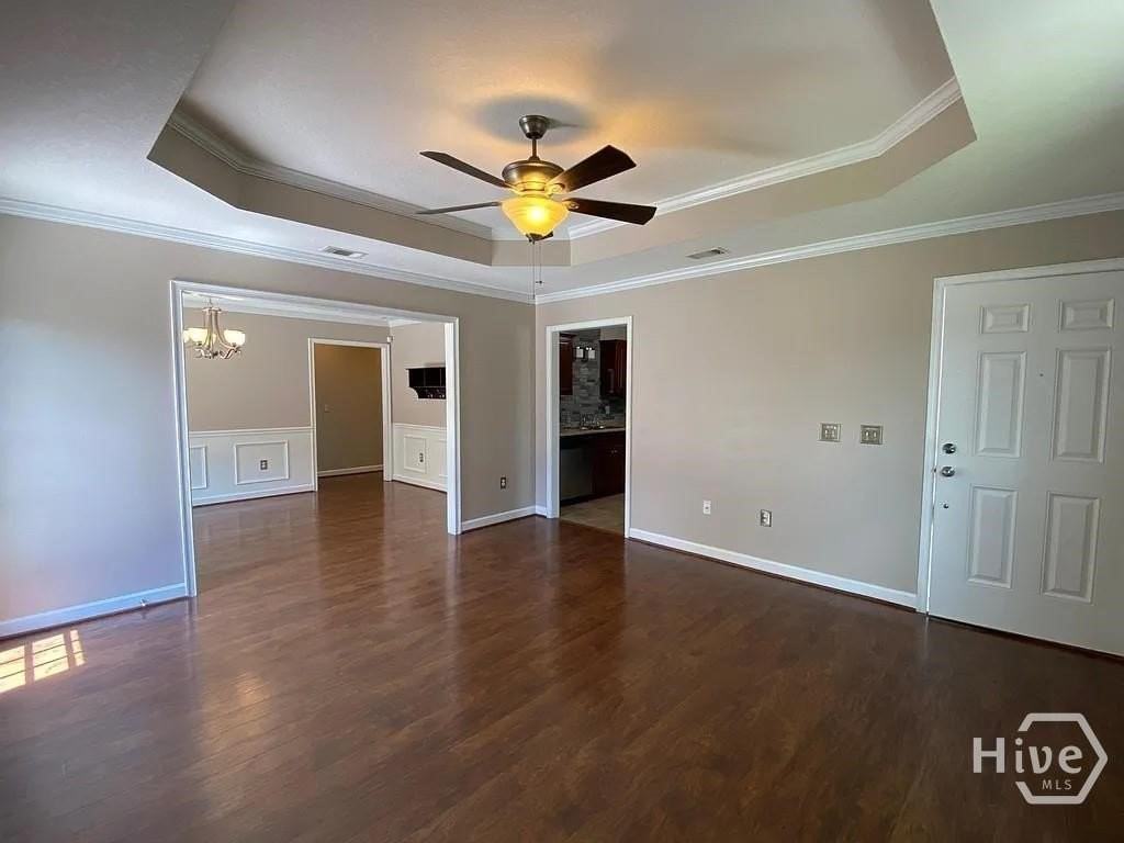 231 Augusta Way - Photo 7 of 31