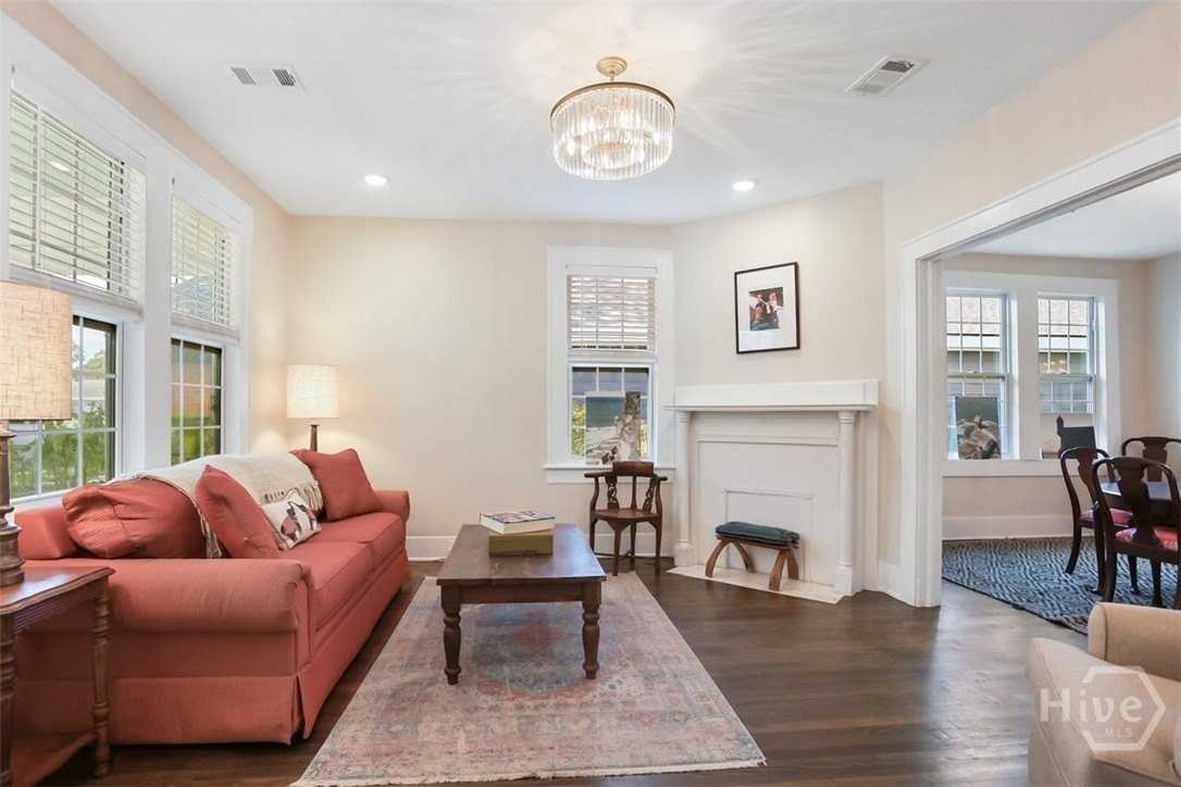 1206 Seiler Ave - Photo 4 of 36