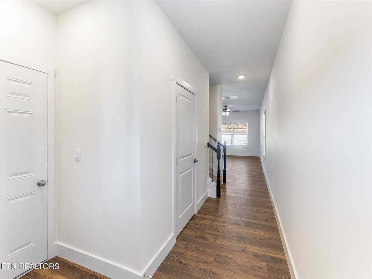 3503 Bisham Wood Ln - Photo 6 of 39