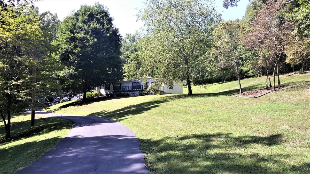 2534 Black Oak Rd - Photo 5 of 15