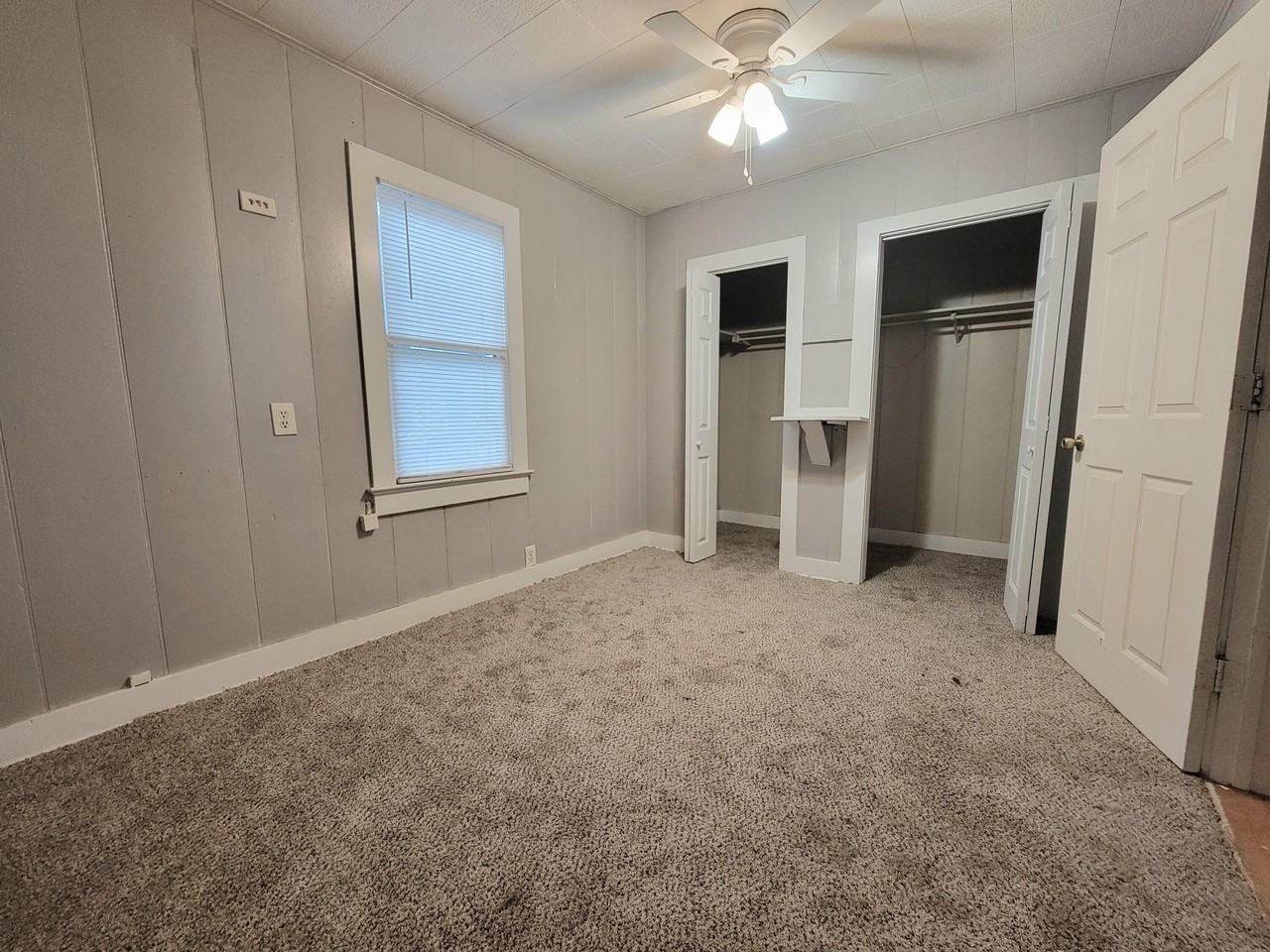 2117 30th St - Photo 5 of 18