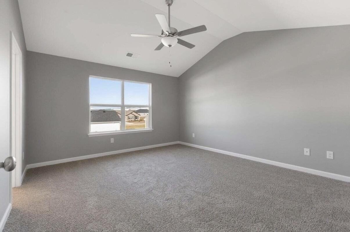 8113 Driftwood Loop - Photo 4 of 5