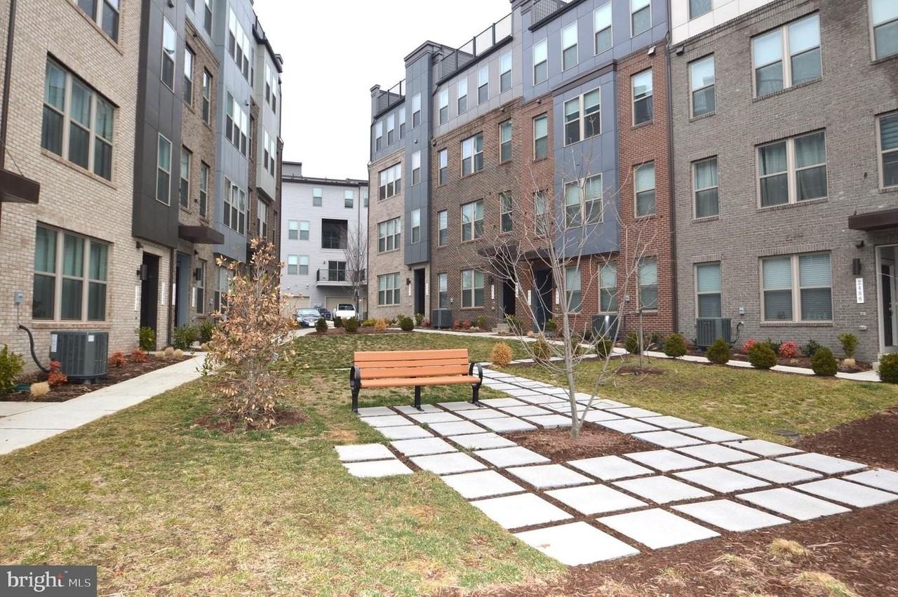 13651 Innovation Station Loop - Photo 2 of 49