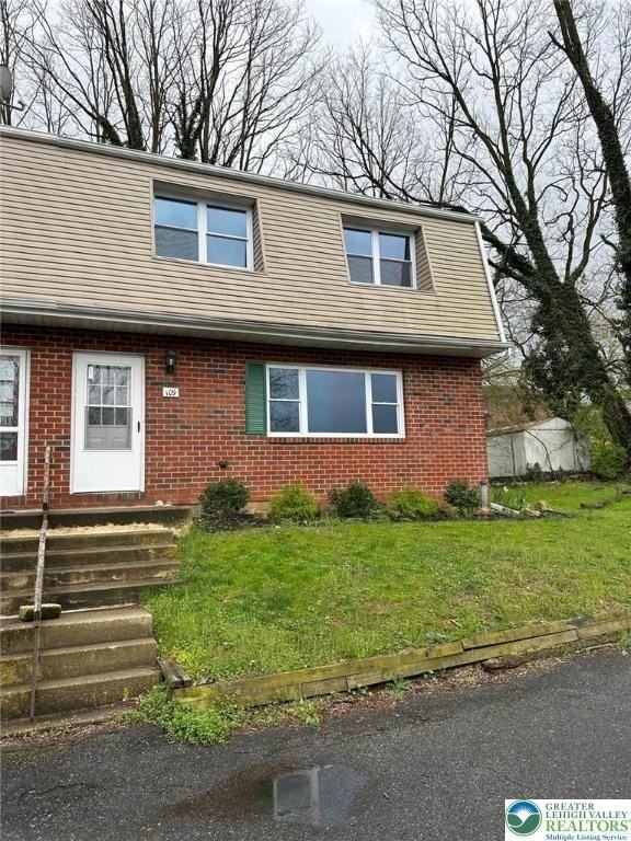 109 Vista Dr - Photo 2 of 19