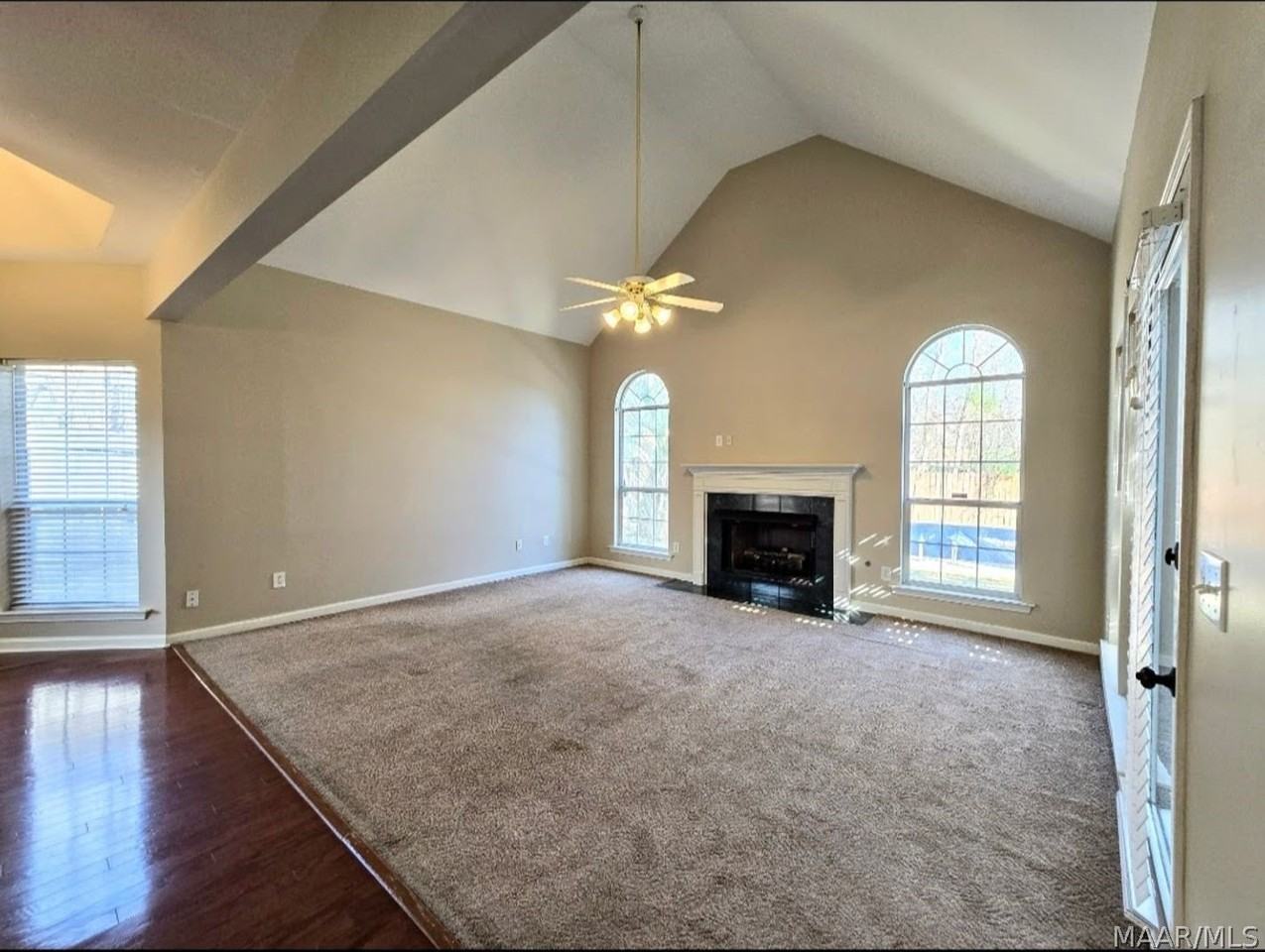 1661 Worthing Rd - Photo 6 of 35