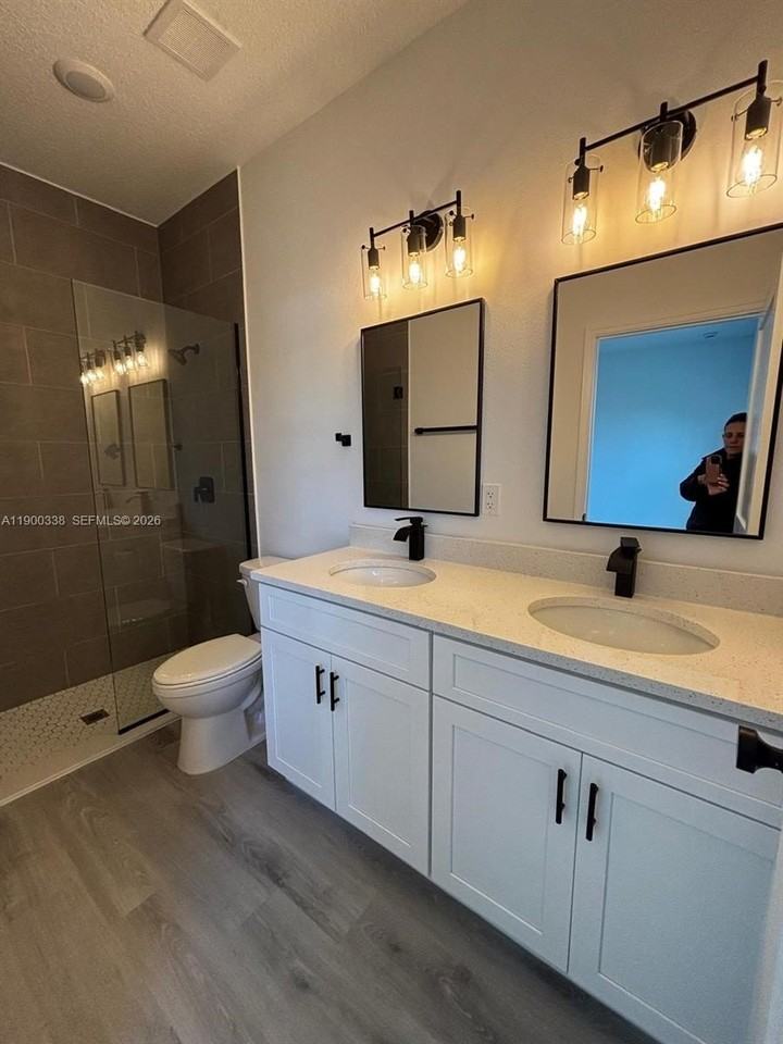 12828 Sw 73rd Ter #12828 - Photo 5 of 7