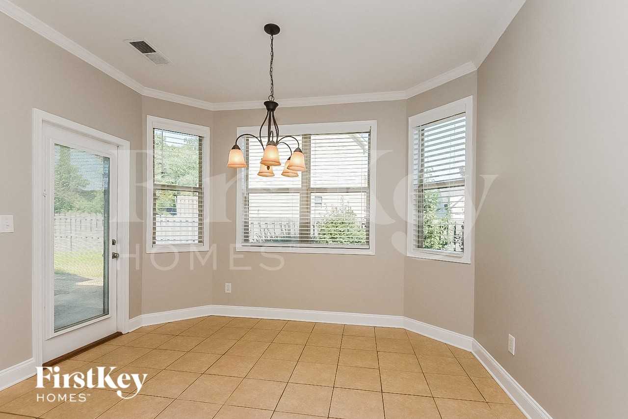 16 Cedar Way - Photo 4 of 15