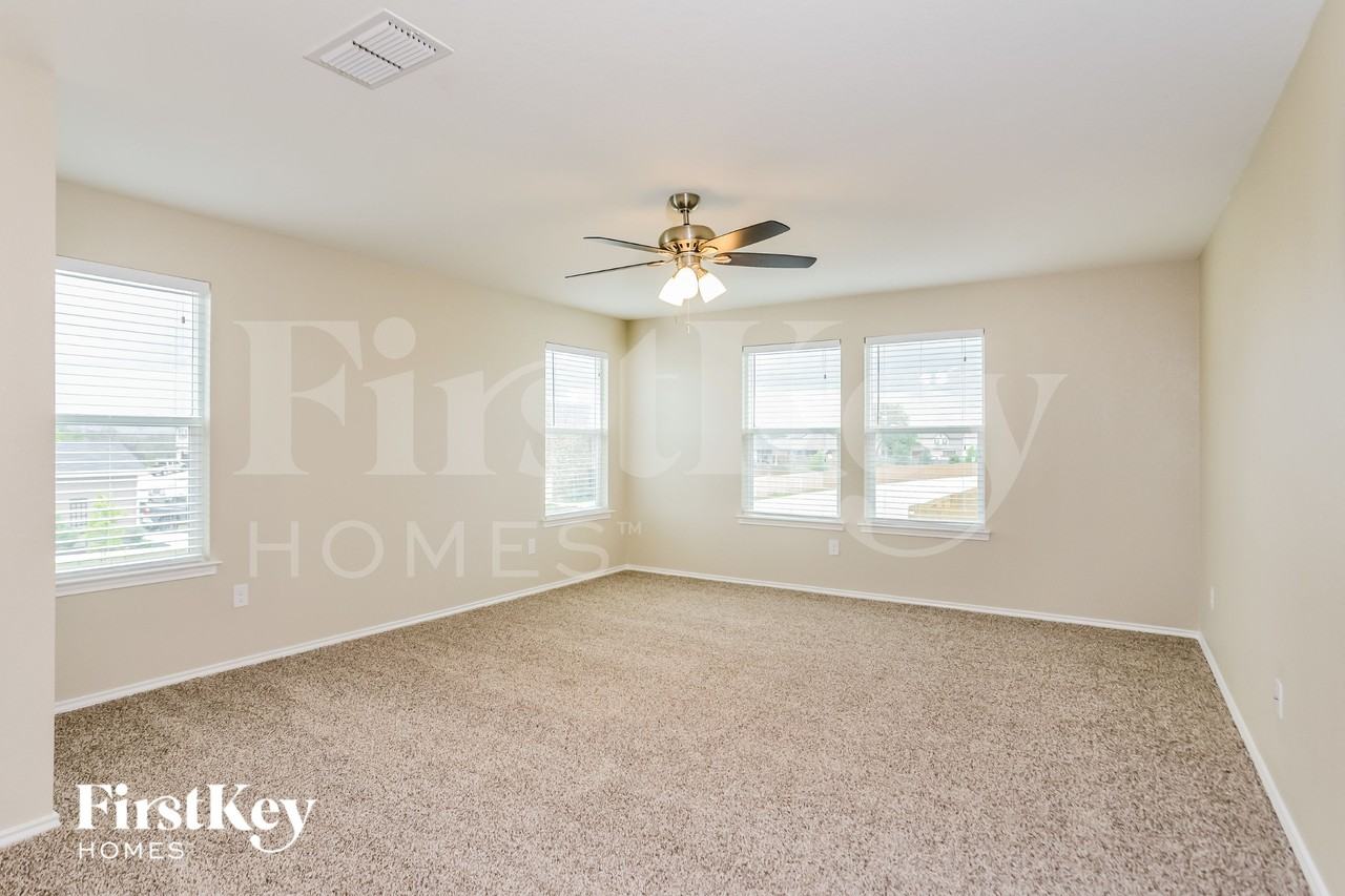 15302 Cascade Pt - Photo 6 of 15