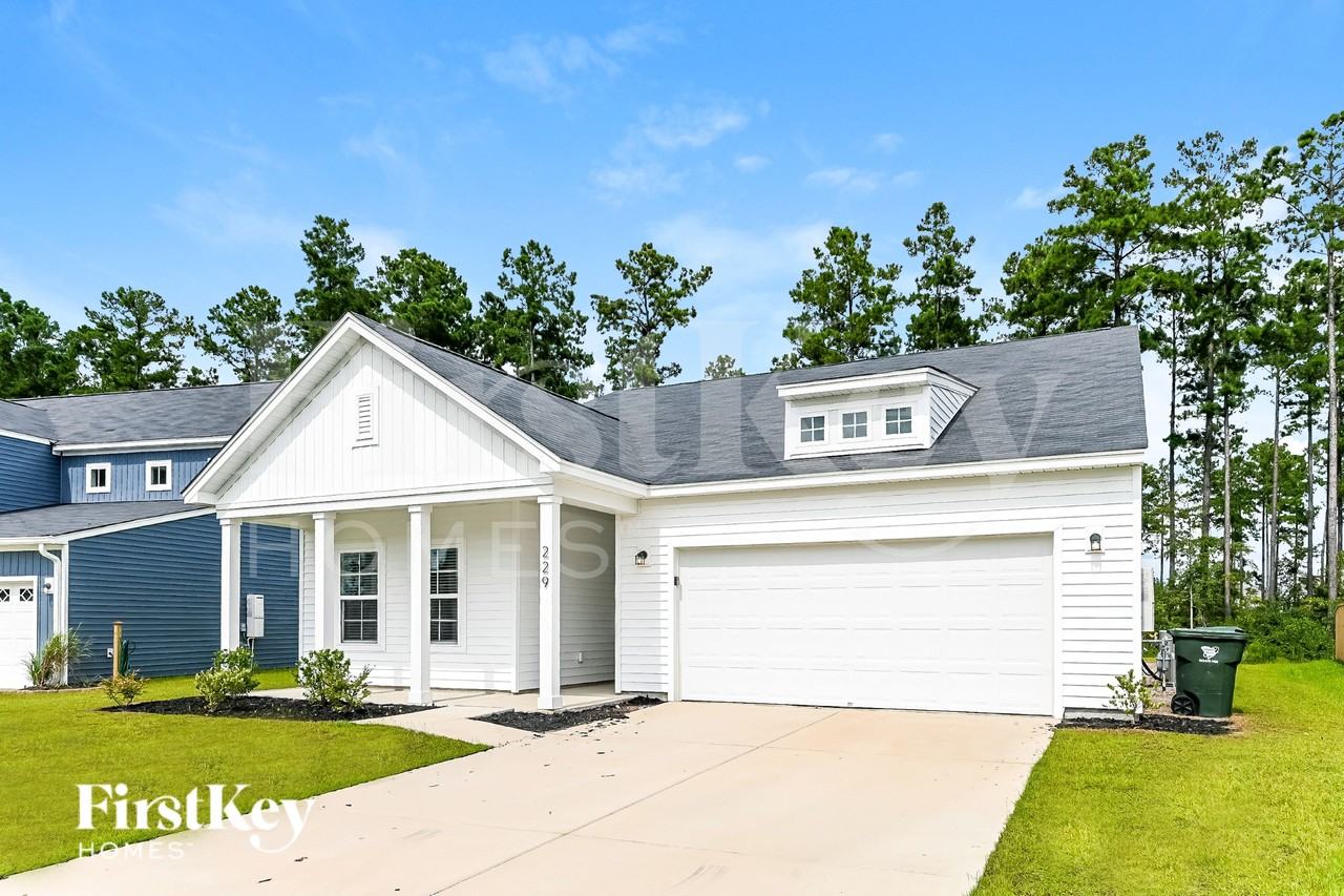 229 Lucca Dr - Photo 2 of 15