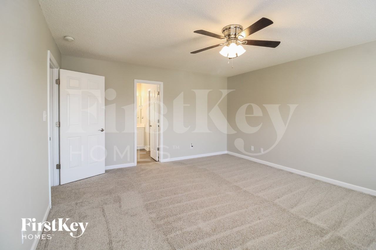 793 Pecan Ridge Cir - Photo 7 of 15