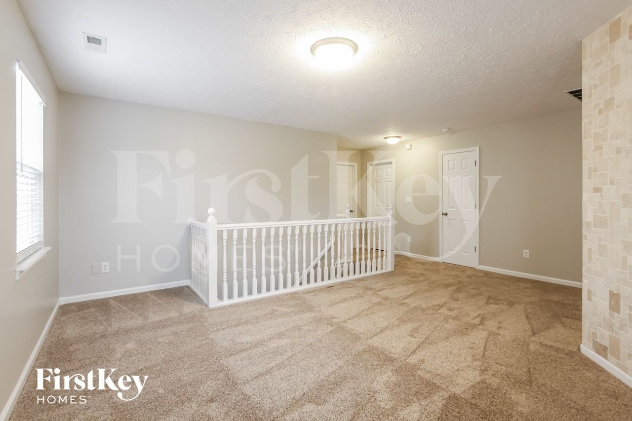 10483 Day Star Dr - Photo 7 of 15