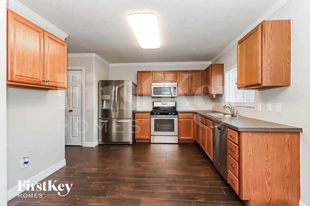 3147 Upland Spring Trce - Photo 6 of 15