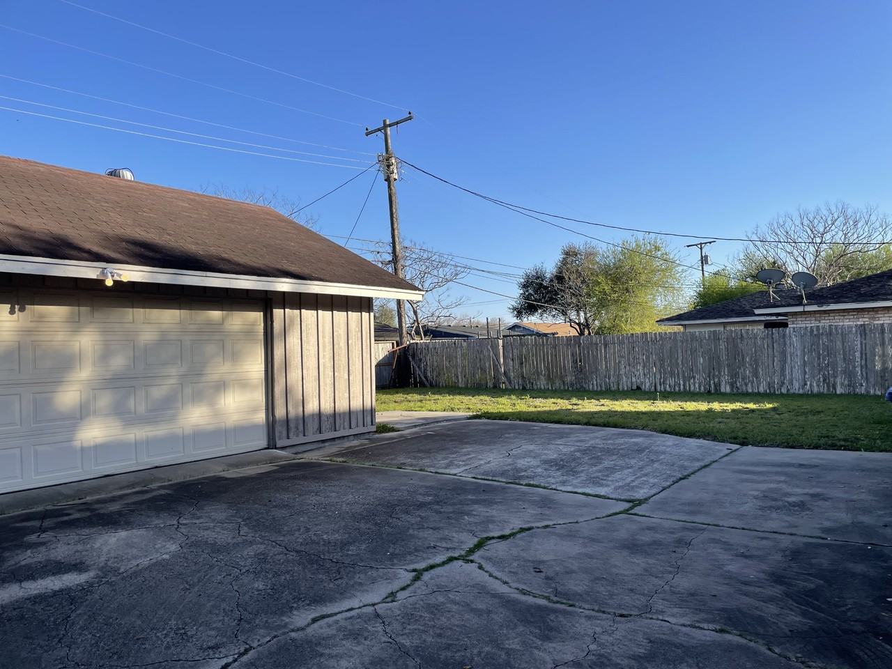 4830 French Dr - Photo 7 of 15