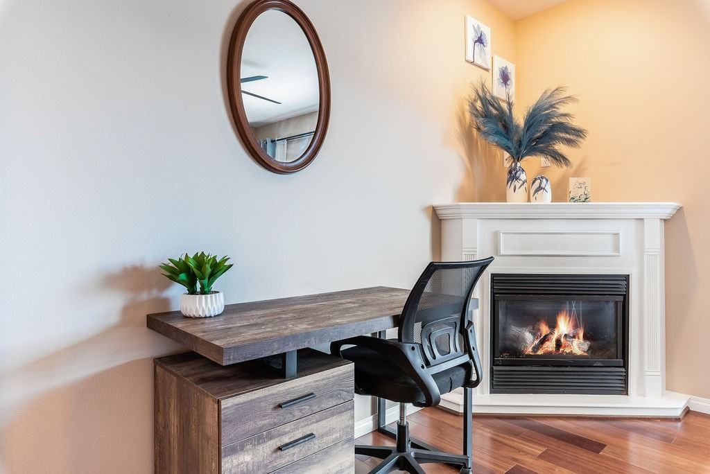 2107 S G St - Photo 2 of 27