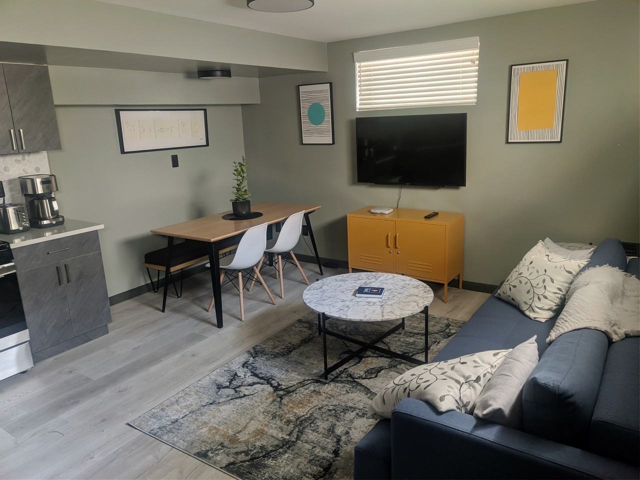 520 Broadway - Photo 3 of 6