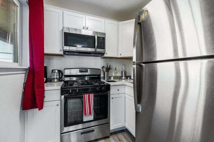 612 S 18th St #5 - Photo 3 of 16