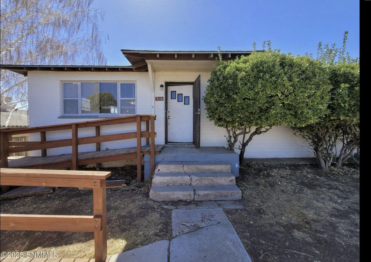 316 E 22nd St #316E22ndST - Photo 2 of 18