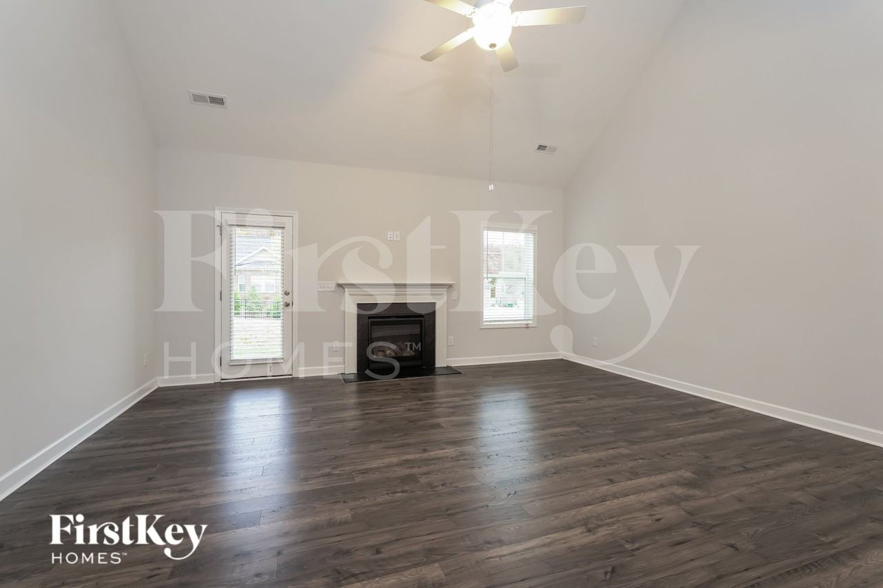 4583 Jasper Ridge Dr - Photo 2 of 16