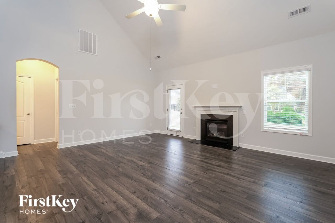 4583 Jasper Ridge Dr - Photo 3 of 16