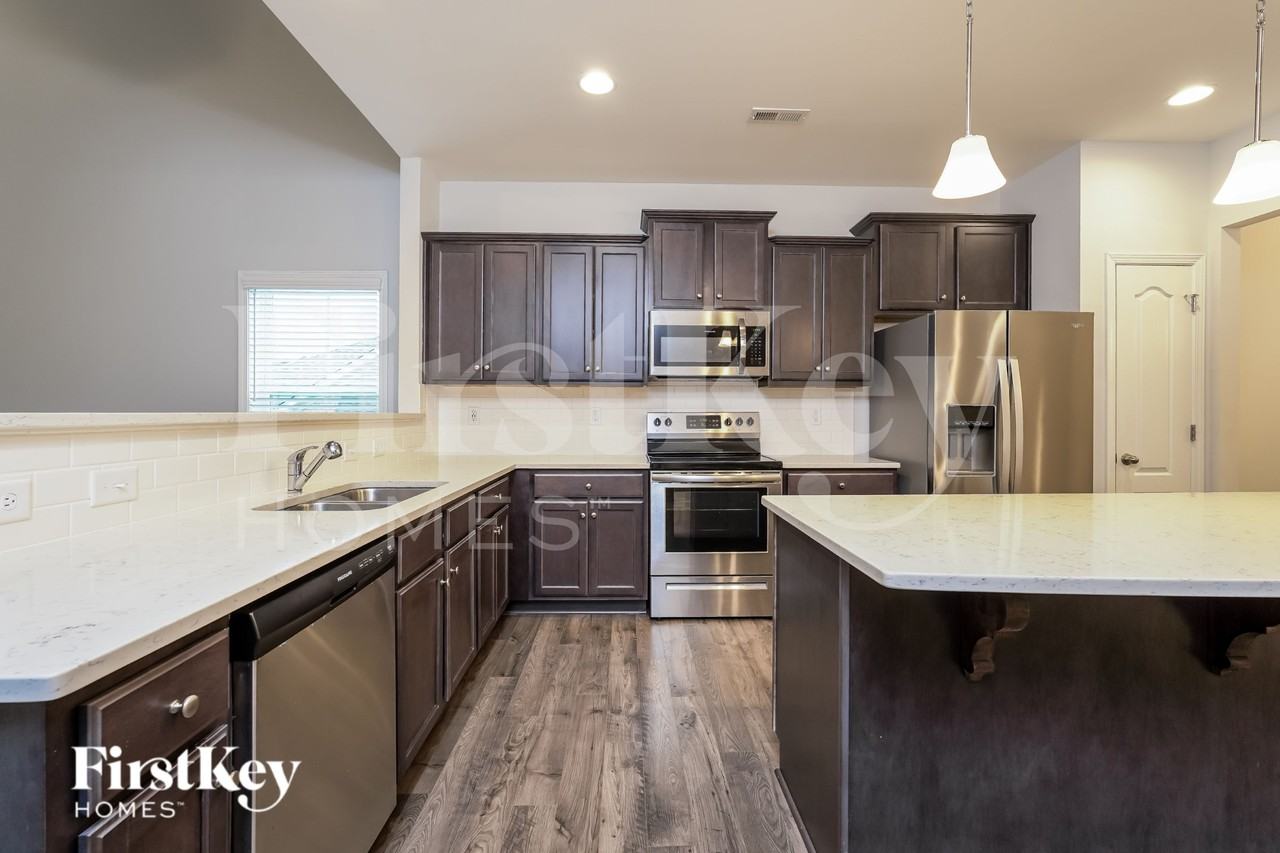 4583 Jasper Ridge Dr - Photo 5 of 16