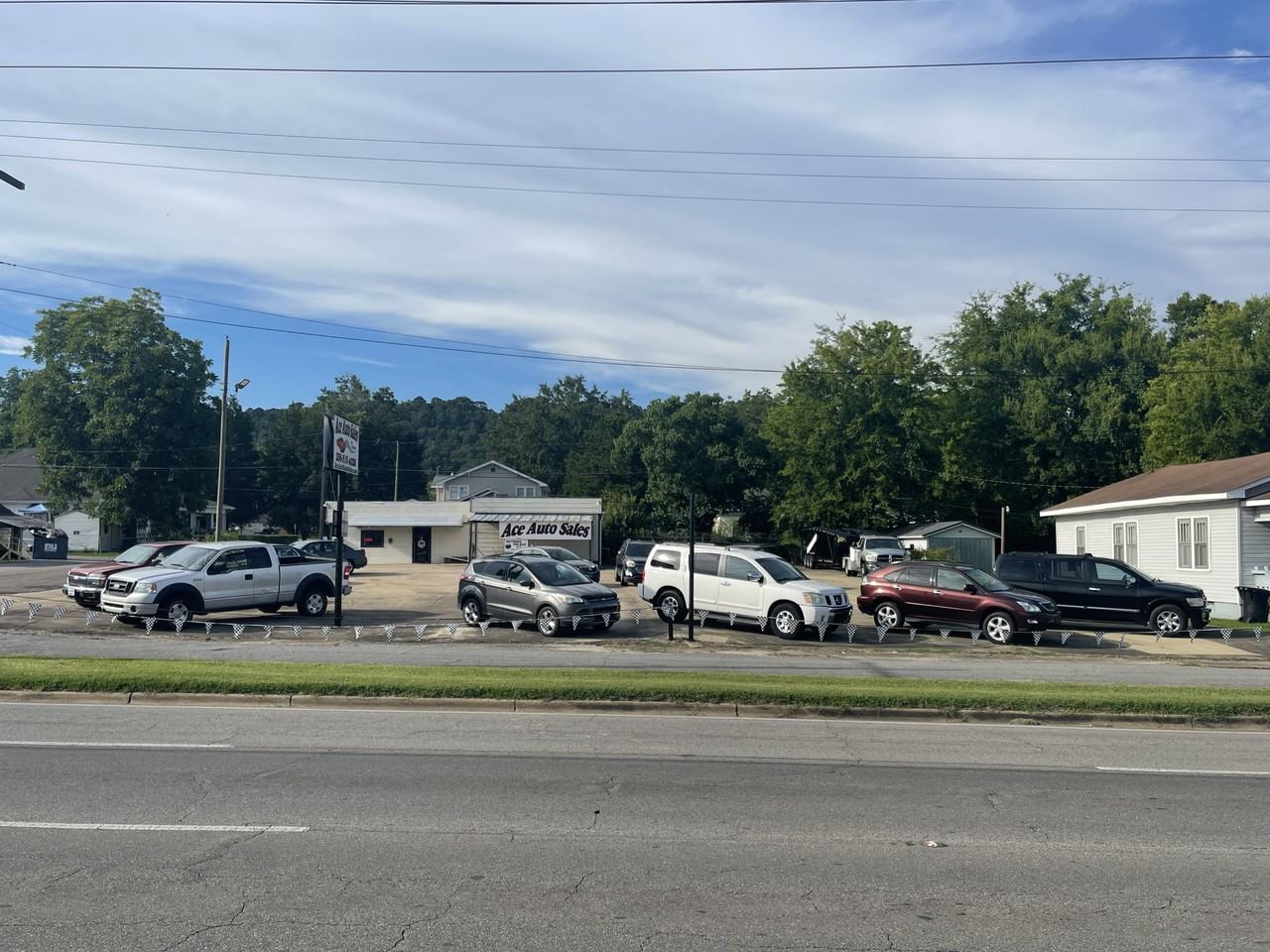 1209 W Meighan Blvd - Photo 2 of 2