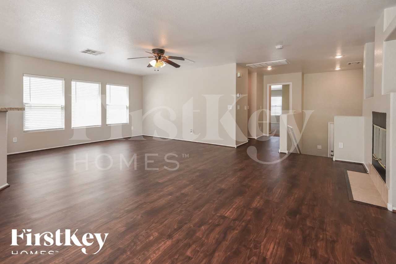 613 Belsay Castle Ct - Photo 3 of 18