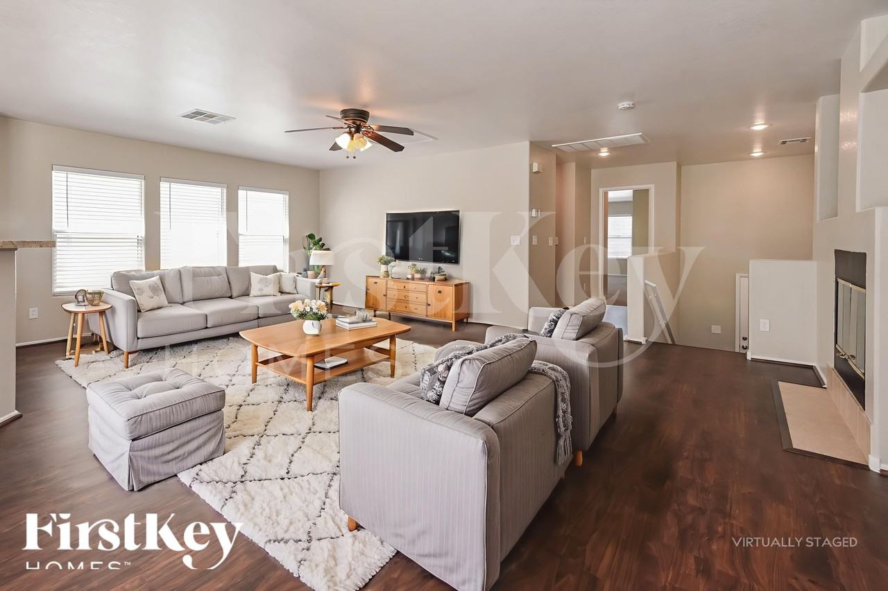 613 Belsay Castle Ct - Photo 4 of 18