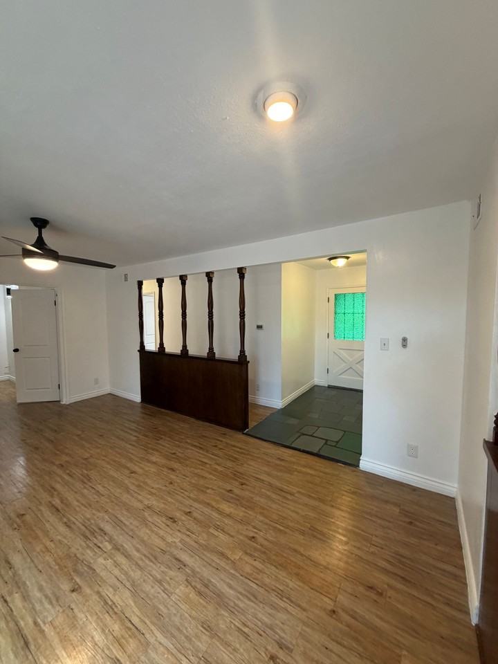 1024 Skeel Dr - Photo 6 of 14