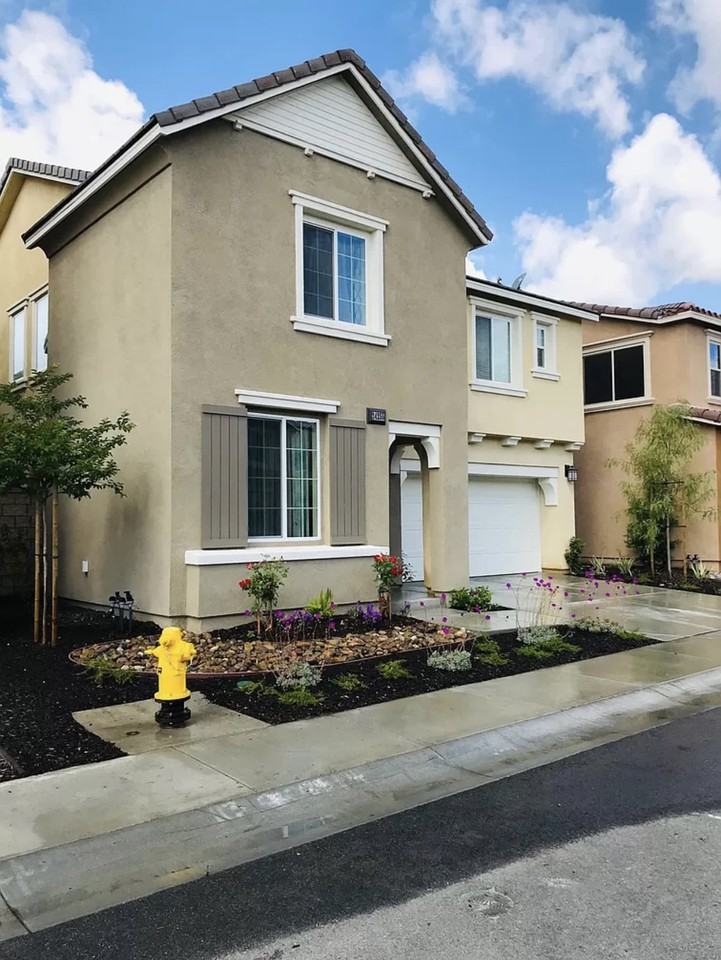 24255 Lilac Ln - Photo 4 of 12