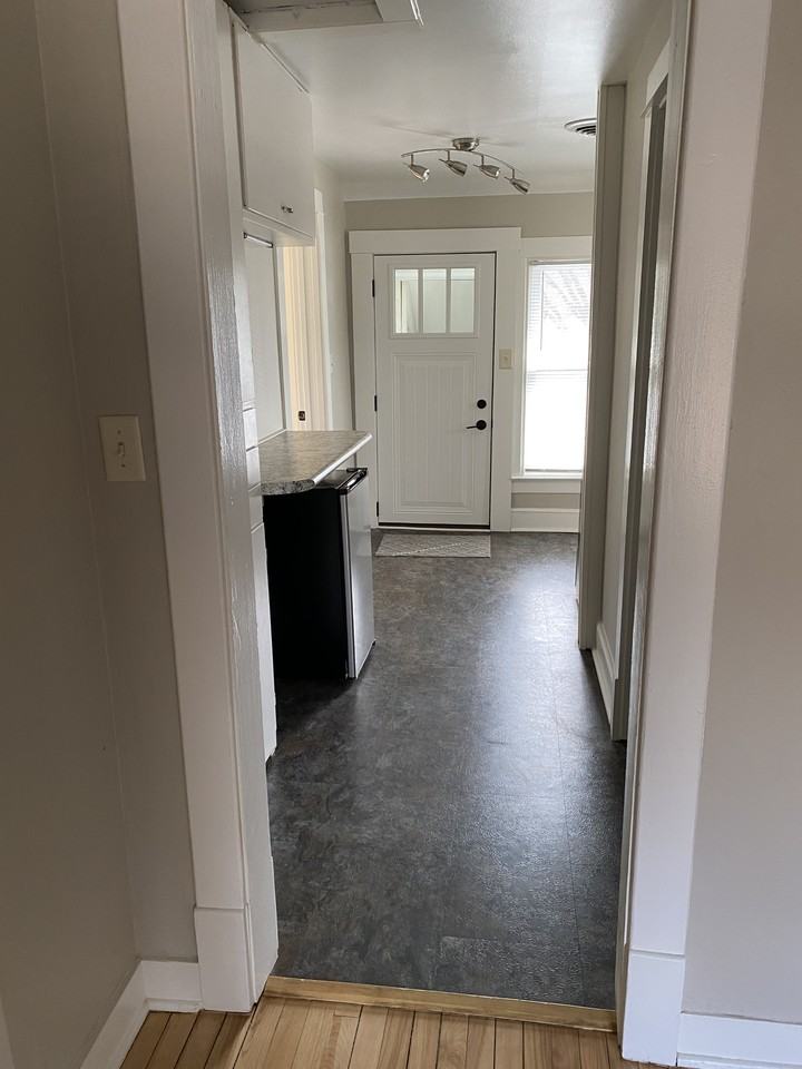 609 Mcdonough St #609-1-2 - Photo 6 of 27