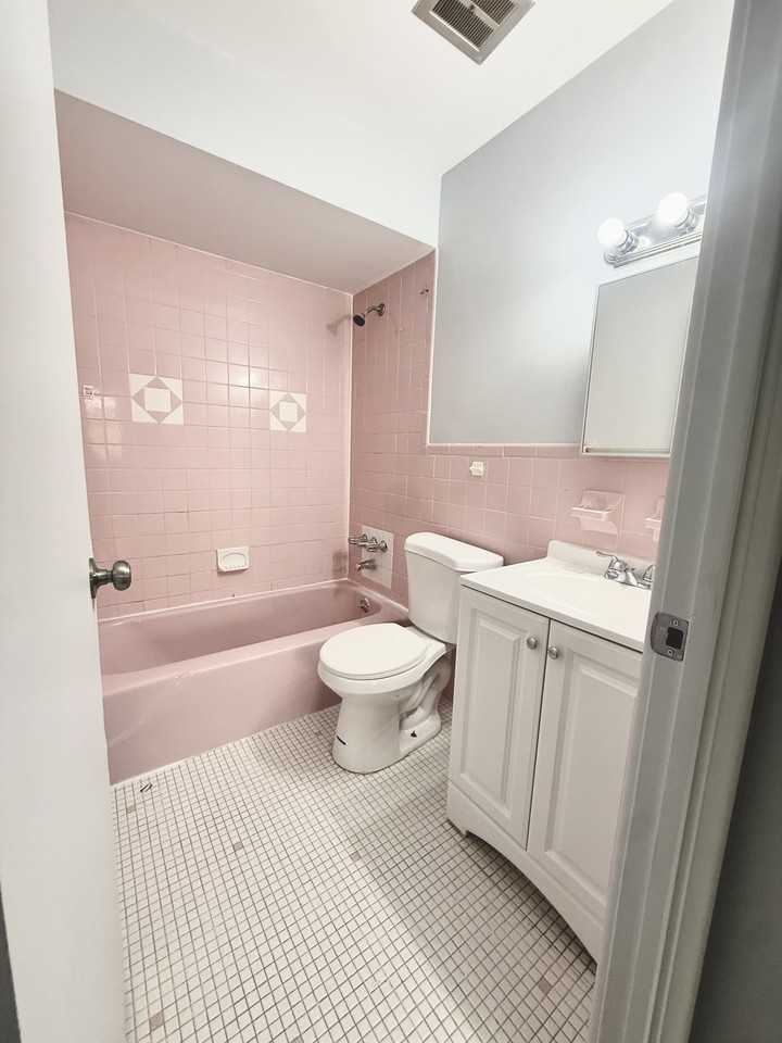 2969 Fourtowers Dr #9 - Photo 5 of 11