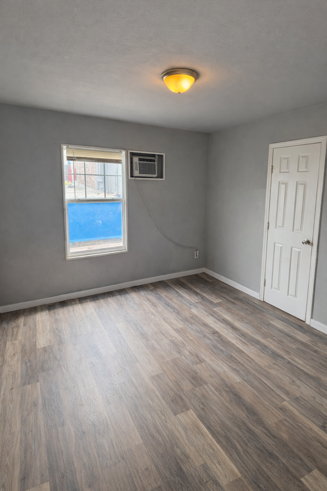 2108 Sw 51st St #14 - Photo 2 of 6