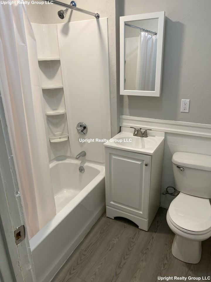 75 Chester St #4 - Photo 6 of 9