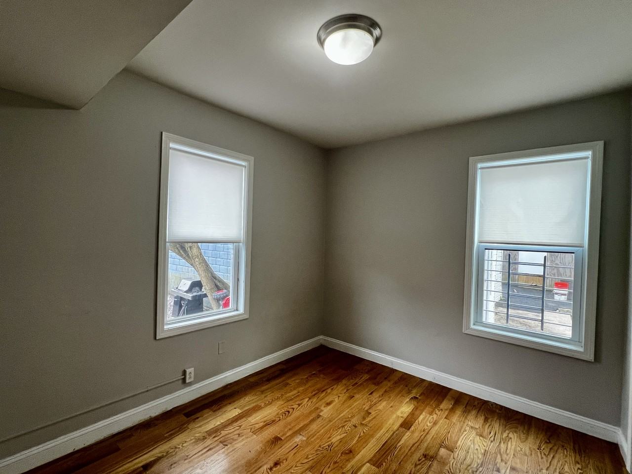 11 Highland St #1L - Photo 5 of 5