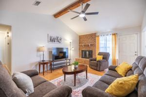 featured image of 5725 Quail Run St