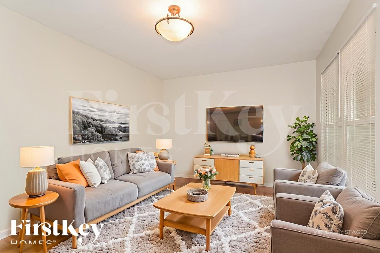 706 Boca Chica Dr - Photo 5 of 19