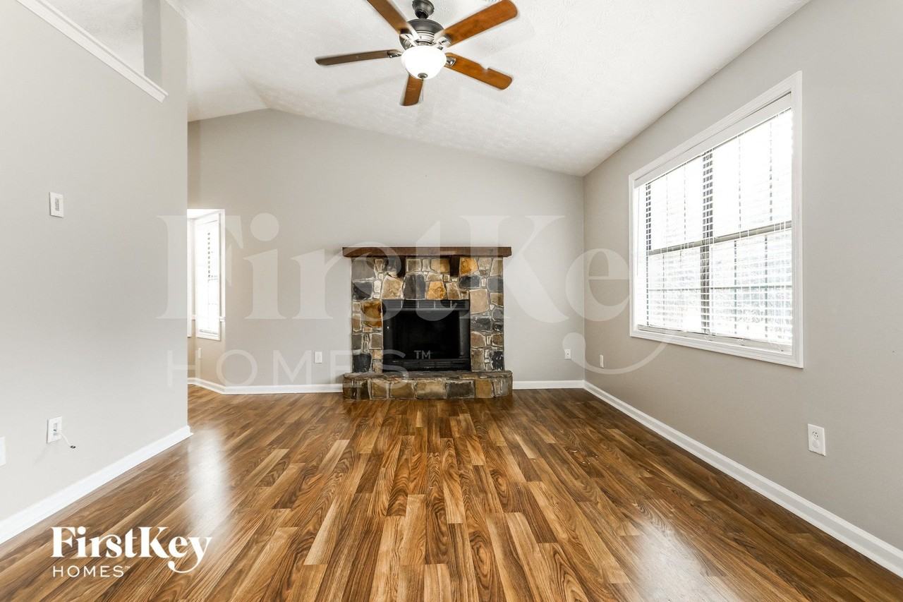 4149 Warren Rd - Photo 2 of 14