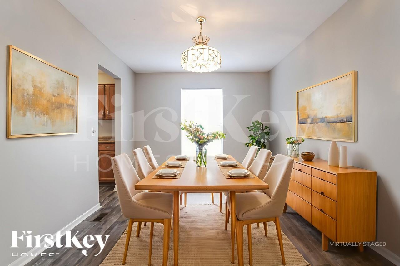 7474 Carnation Ln - Photo 7 of 18