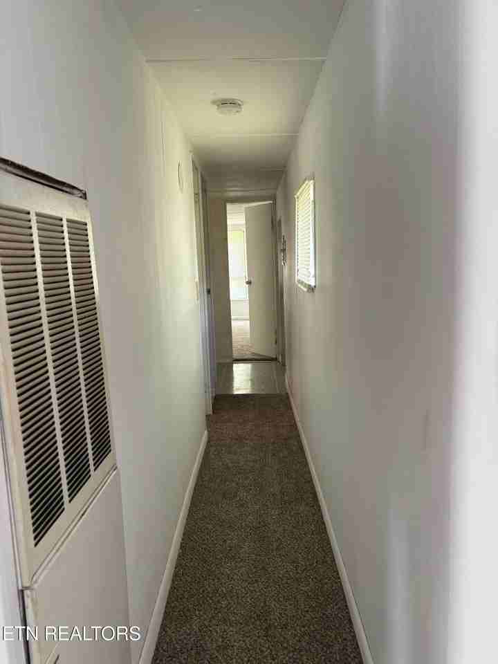 139 Hillview Rd - Photo 4 of 10