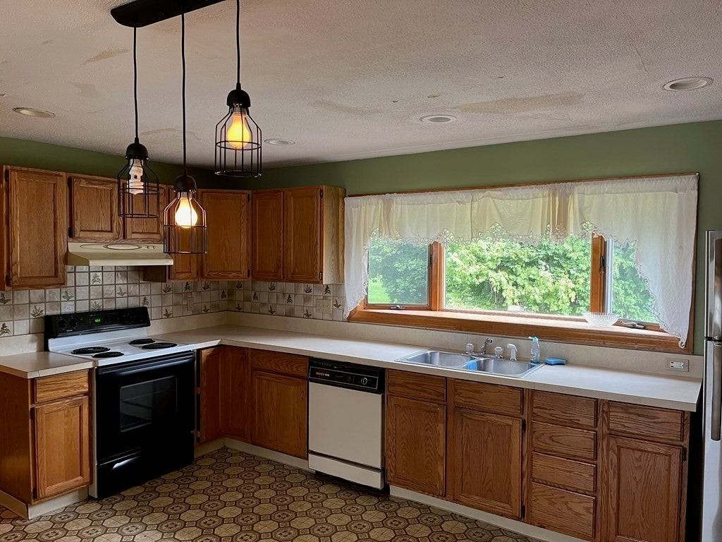 46 Boudreau Ave - Photo 5 of 14