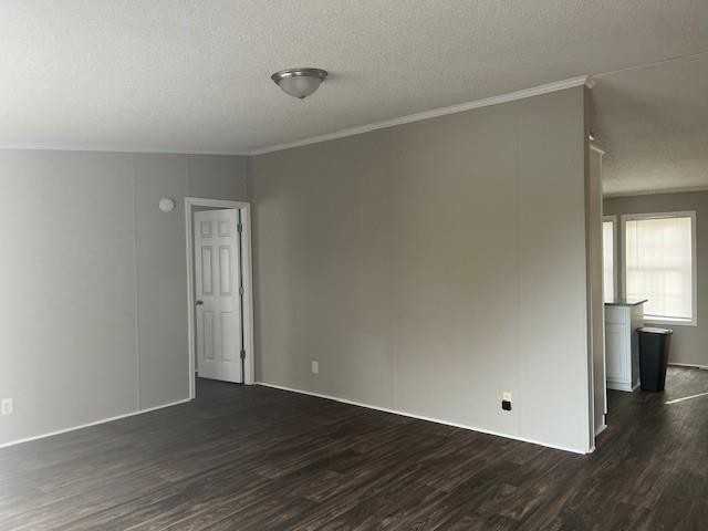 325 Washington Dr - Photo 3 of 27