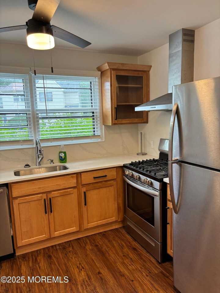 39 Pin Oak Ln - Photo 3 of 20