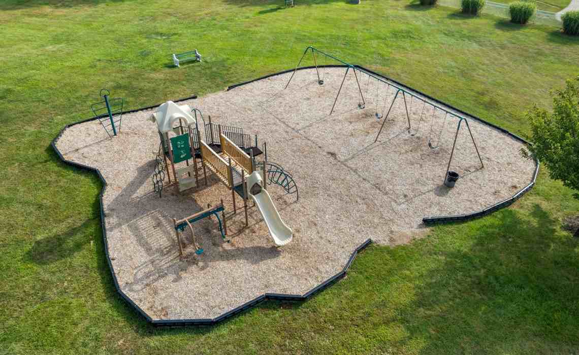 8810 Turkey Ridge Rd - Photo 3 of 12