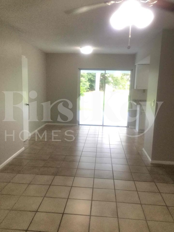 202 Sw Reynolds Ave - Photo 4 of 21