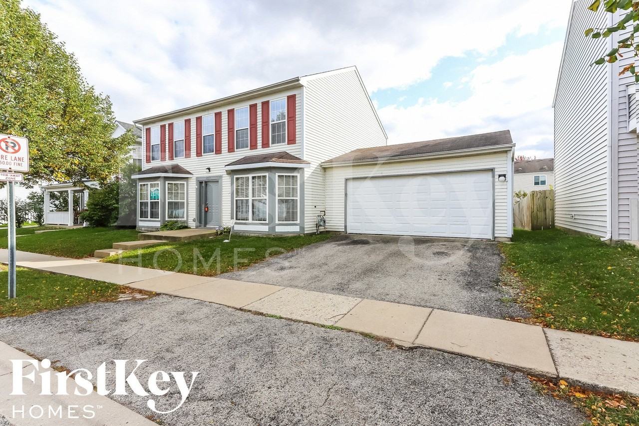 1657 Park Vista Ln - Photo 2 of 15