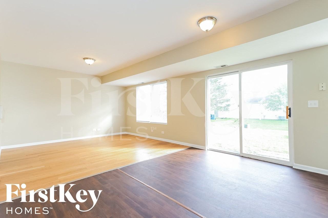 1657 Park Vista Ln - Photo 7 of 15